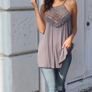 Relax Fit Embroidered Tank Top Sleeveless Size Small